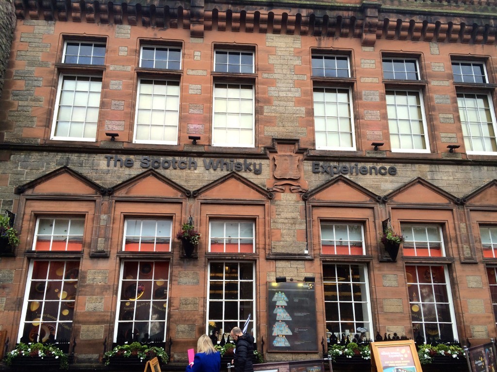 Scotch Whisky Experience, czyli muzeum szkockiej whisky.