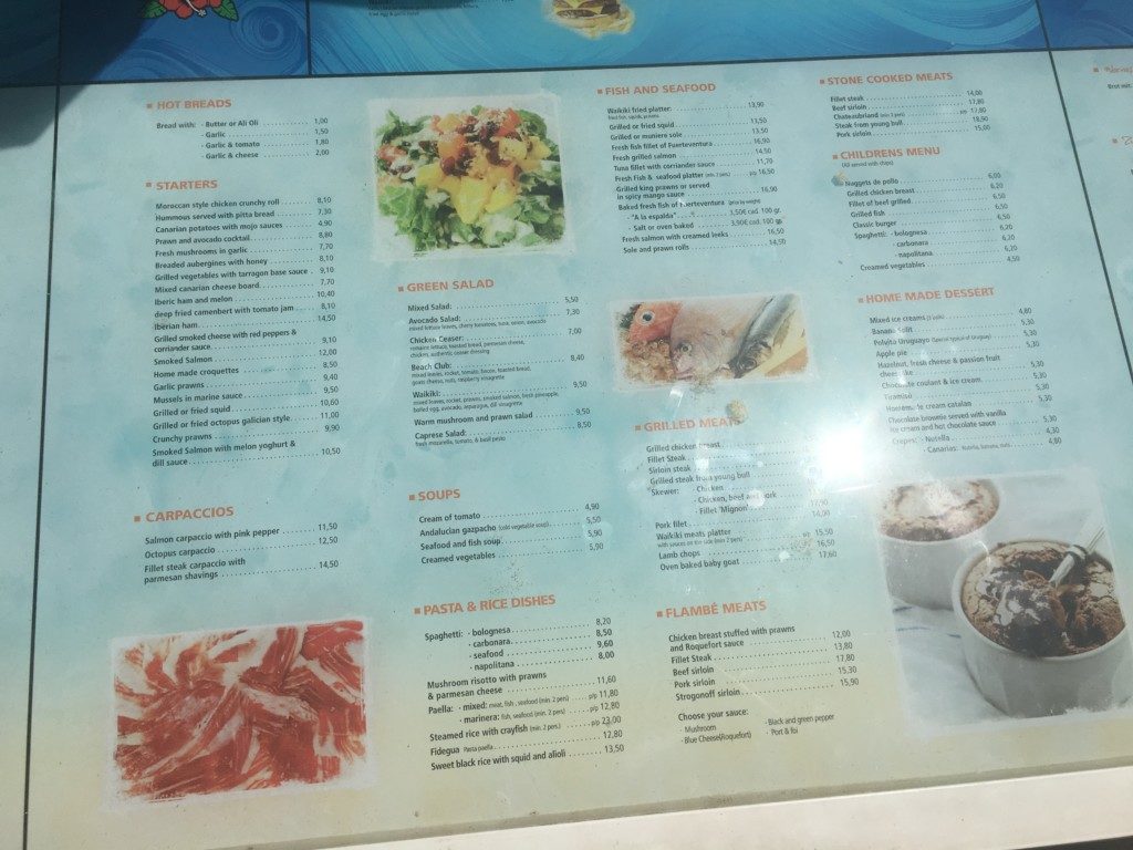 Ceny w restauracji przy głównym deptaku plaży Morro Jable
