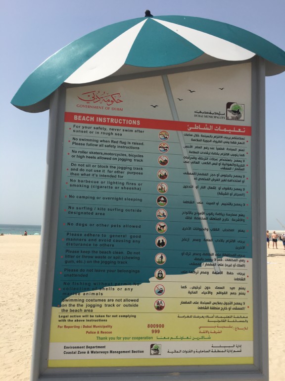Dubaj Plaża Jumeirah Public Beach przy Burj Al Arab - Sunset Beach