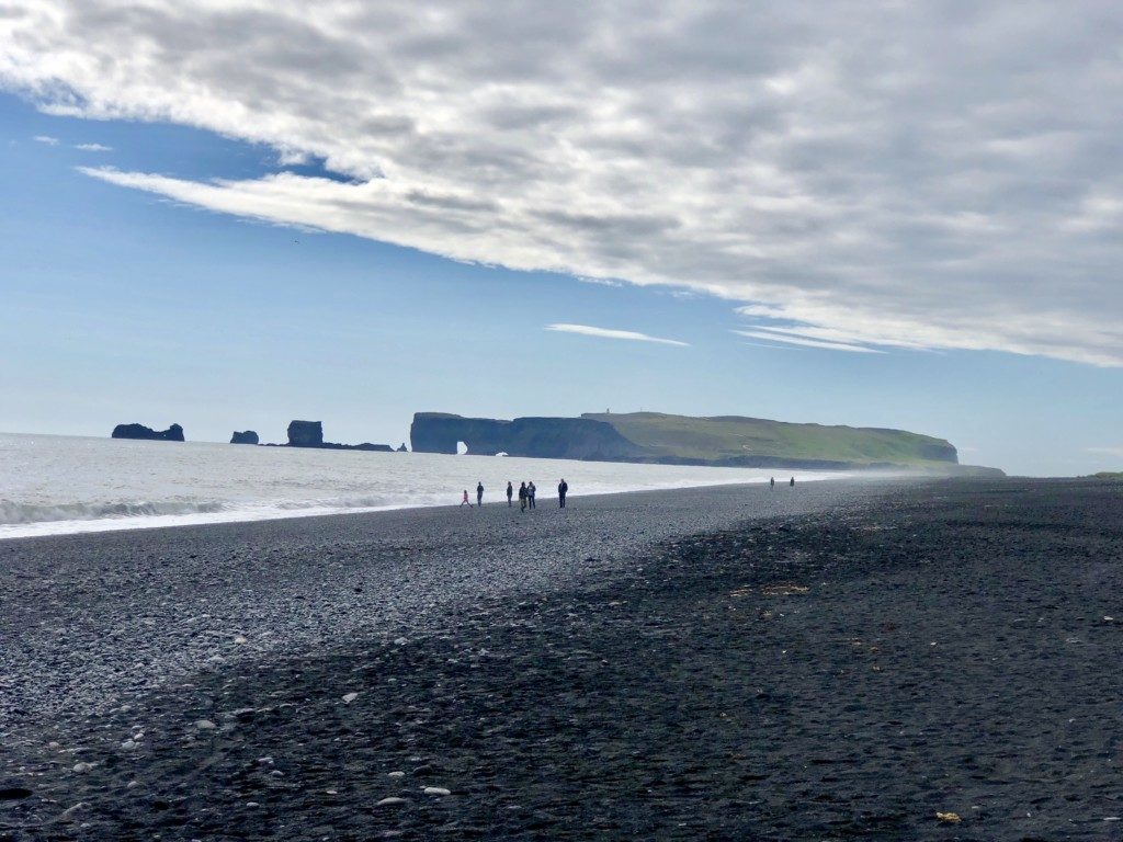 Islandia czarna plaża Reynisfjara Vík í Mýrdal
